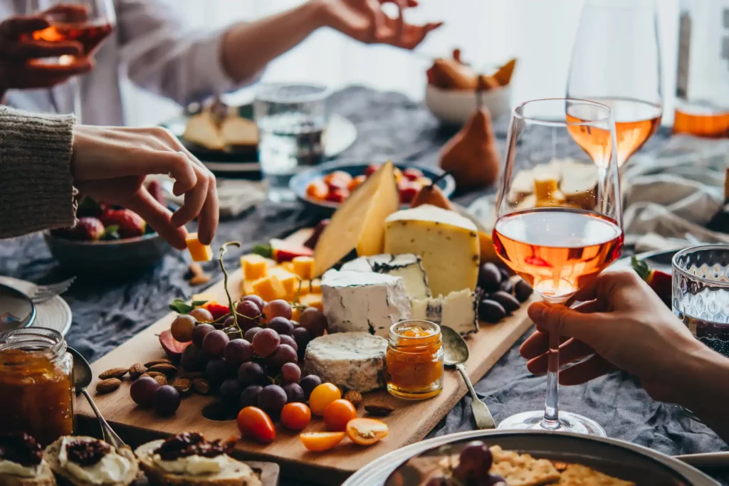 Plateau de produits locaux et spécialités du terroir de Saumur au restaurant