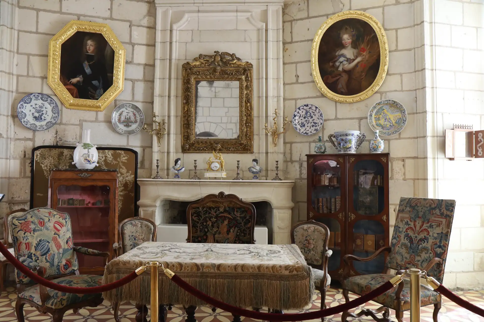 Le château de Saumur, musée des arts décoratifs